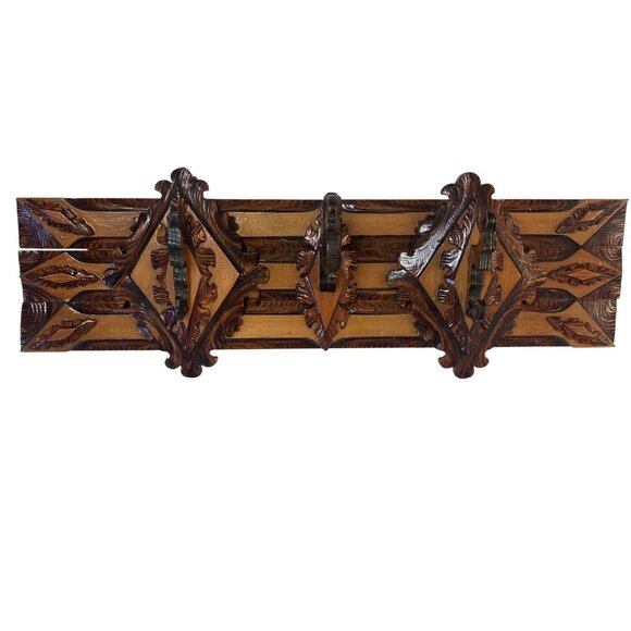 Vintage Black Forest Style Hand Carved Wooden Wall Hooks Coat Rack Ornate 2 Tone